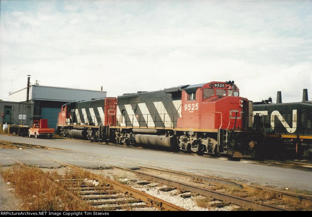 CN 9525 & 9562